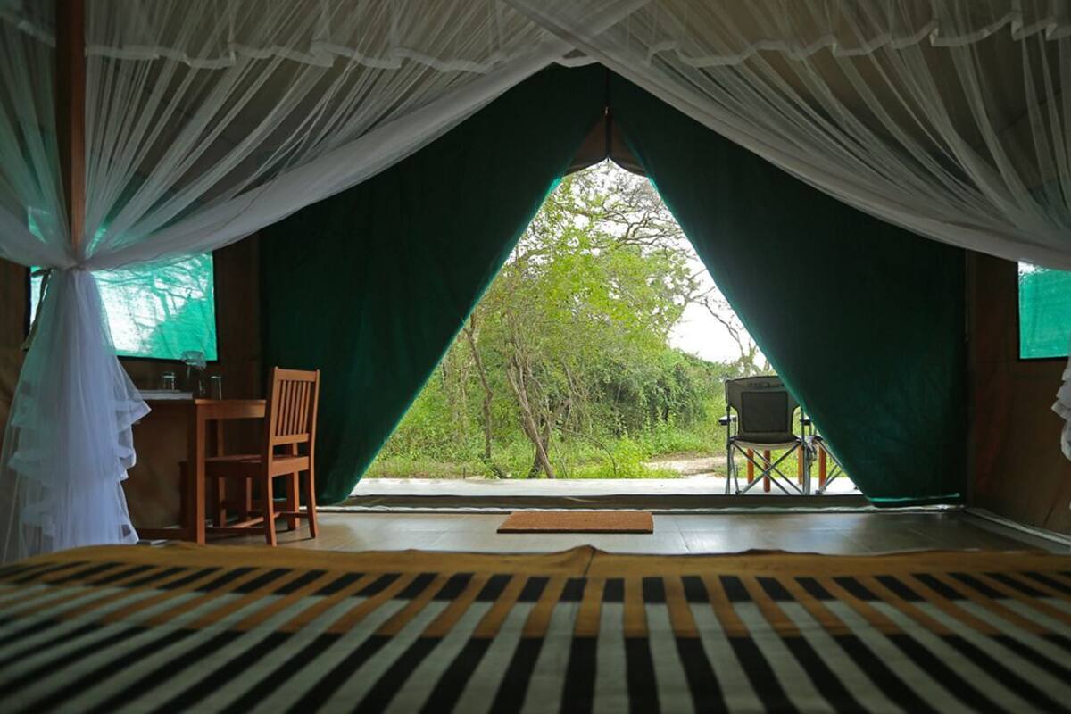 Tent, 1 King Bed, Ensuite, Garden View | Premium bedding, desk, free WiFi