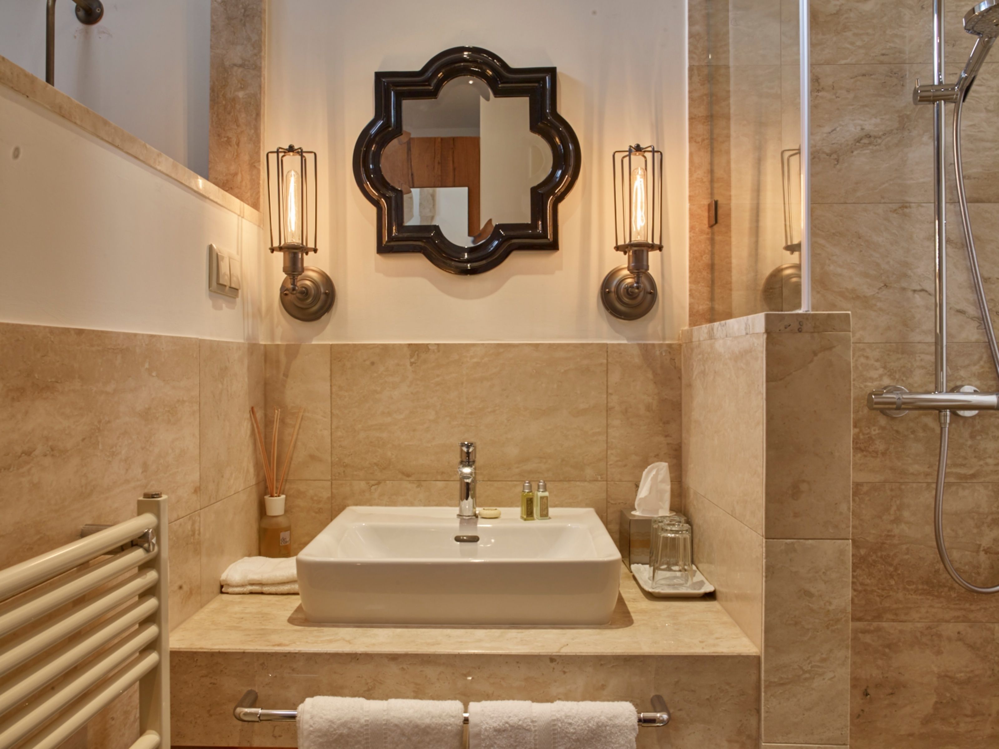 deluxe room | 1 bedroom, premium bedding, memory-foam beds, minibar