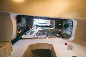 Suite Exclusive | Salon Exécutif