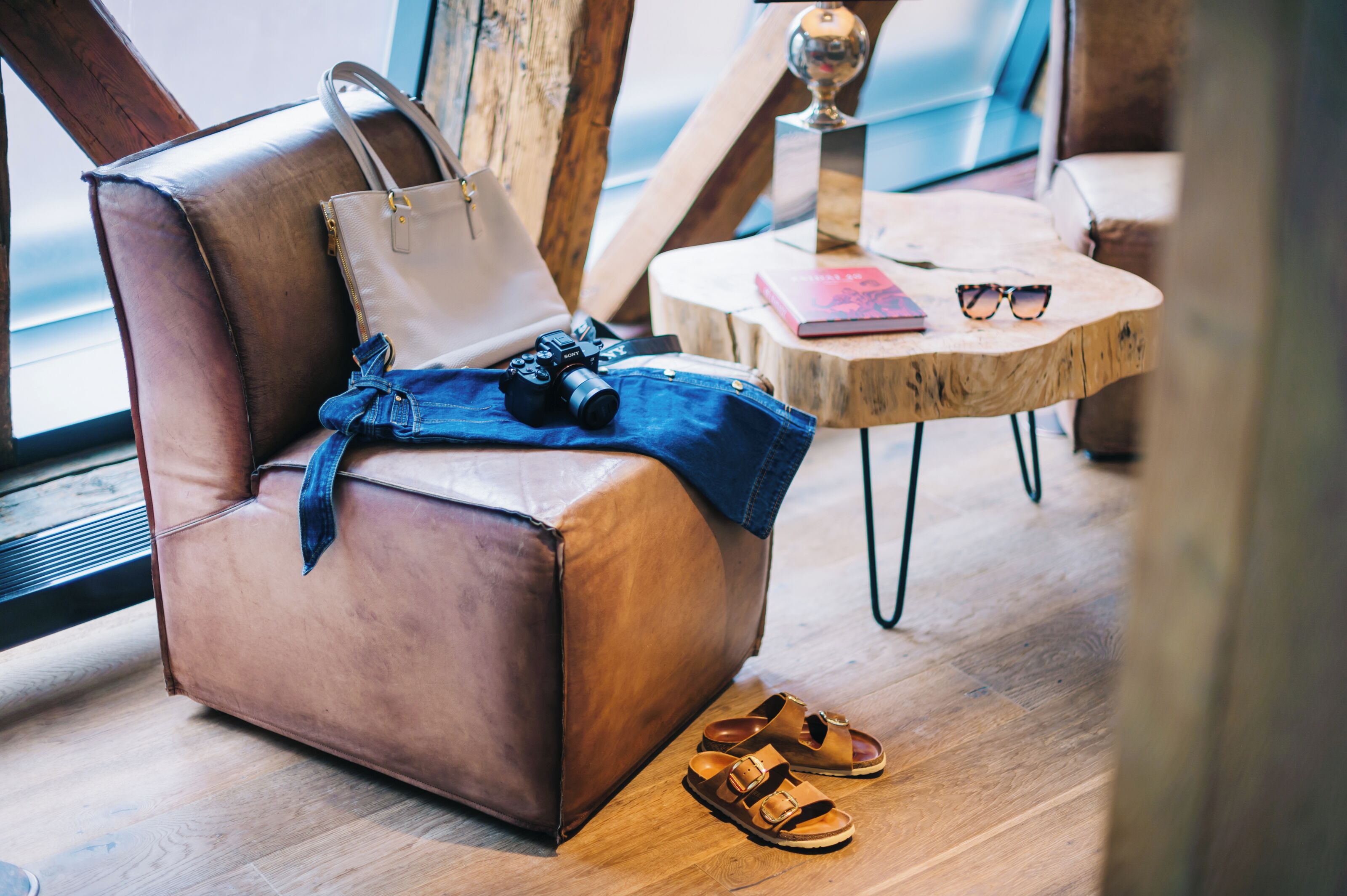 86-cm lcd tv with cable channels, tv