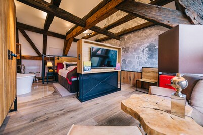 Pest-Buda Design Hotel by Zsidai Hotels