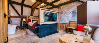 Pest-Buda Design Hotel by Zsidai Hotels