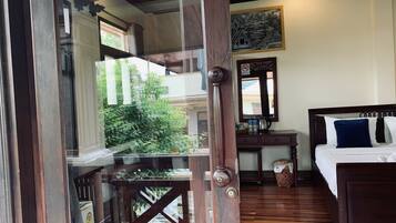 Minibar, in-room safe, desk, blackout curtains