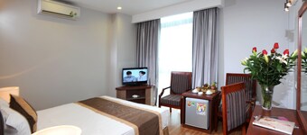 Gallant Hotel