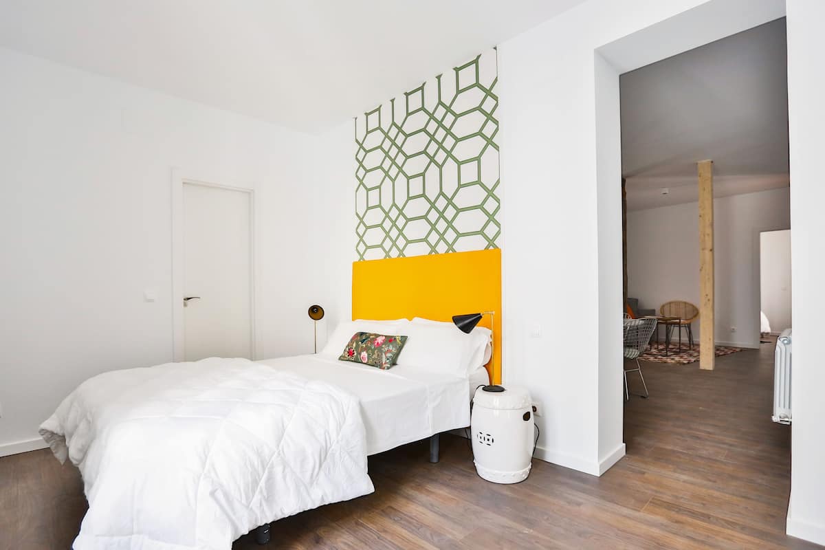 Down duvets, blackout curtains, iron/ironing board, free WiFi