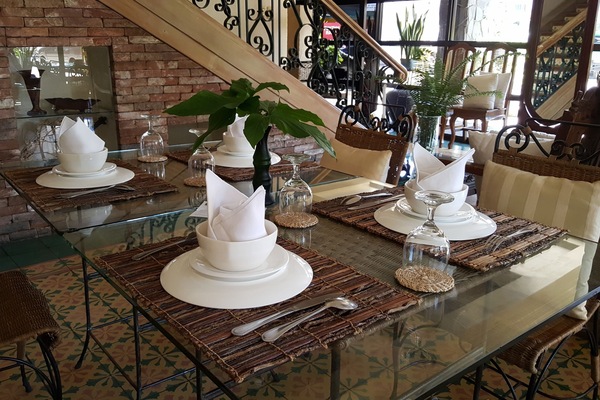 Coffee shop