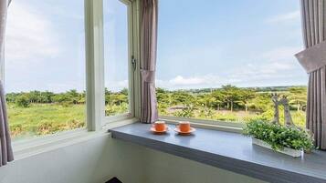 Double Room | Desk, blackout drapes, soundproofing, free WiFi