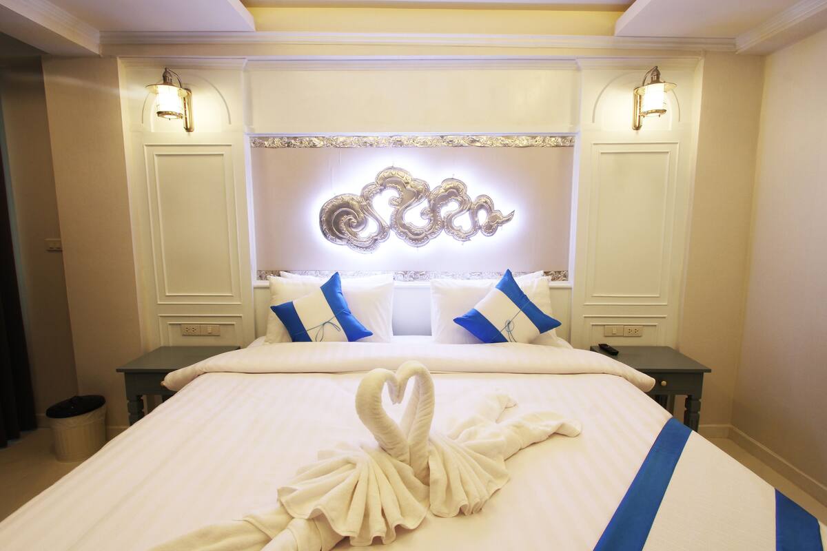 Gula-Kow Double Room | Artículos del minibar gratis y caja de seguridad en la habitación