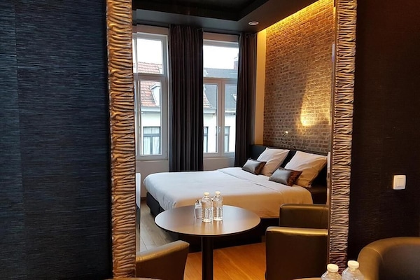 1 chambre, Wi-Fi gratuit, draps fournis