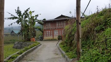 Ngoại thất