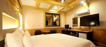 Hotel King