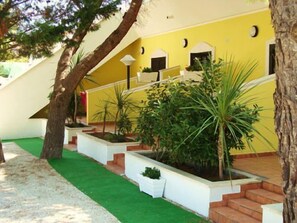 Exterior - Argeste Club Vacanze (Vieste)