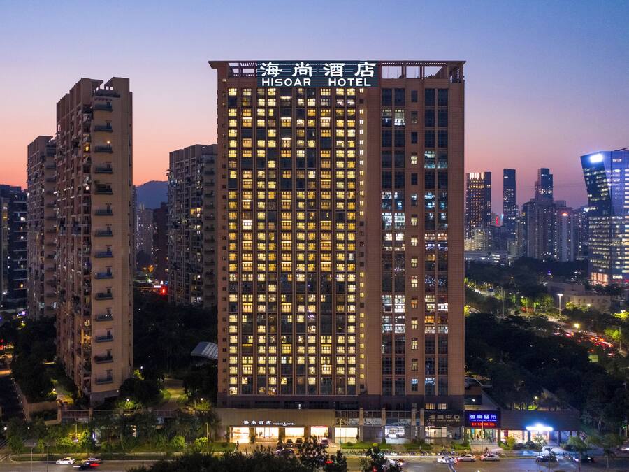Façade de l’hébergement - soirée/nuit