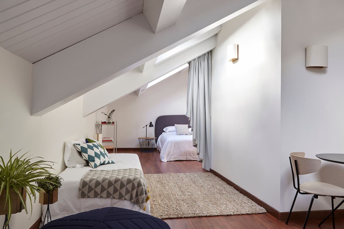 1 bedroom, premium bedding, down duvets, pillow-top beds