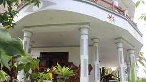 Front of property - New Lion Palace (Weligama)
