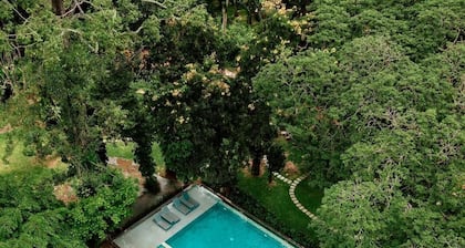 Flora Creek Resort & Garden Chiang Mai
