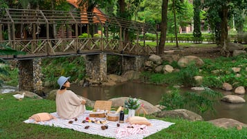 Área de parrillas y picnic