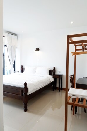 Standard Double Room, 1 King Bed - Rimnim Hostel (Chiang Mai)