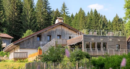 Auberge de La PoulciĂšre