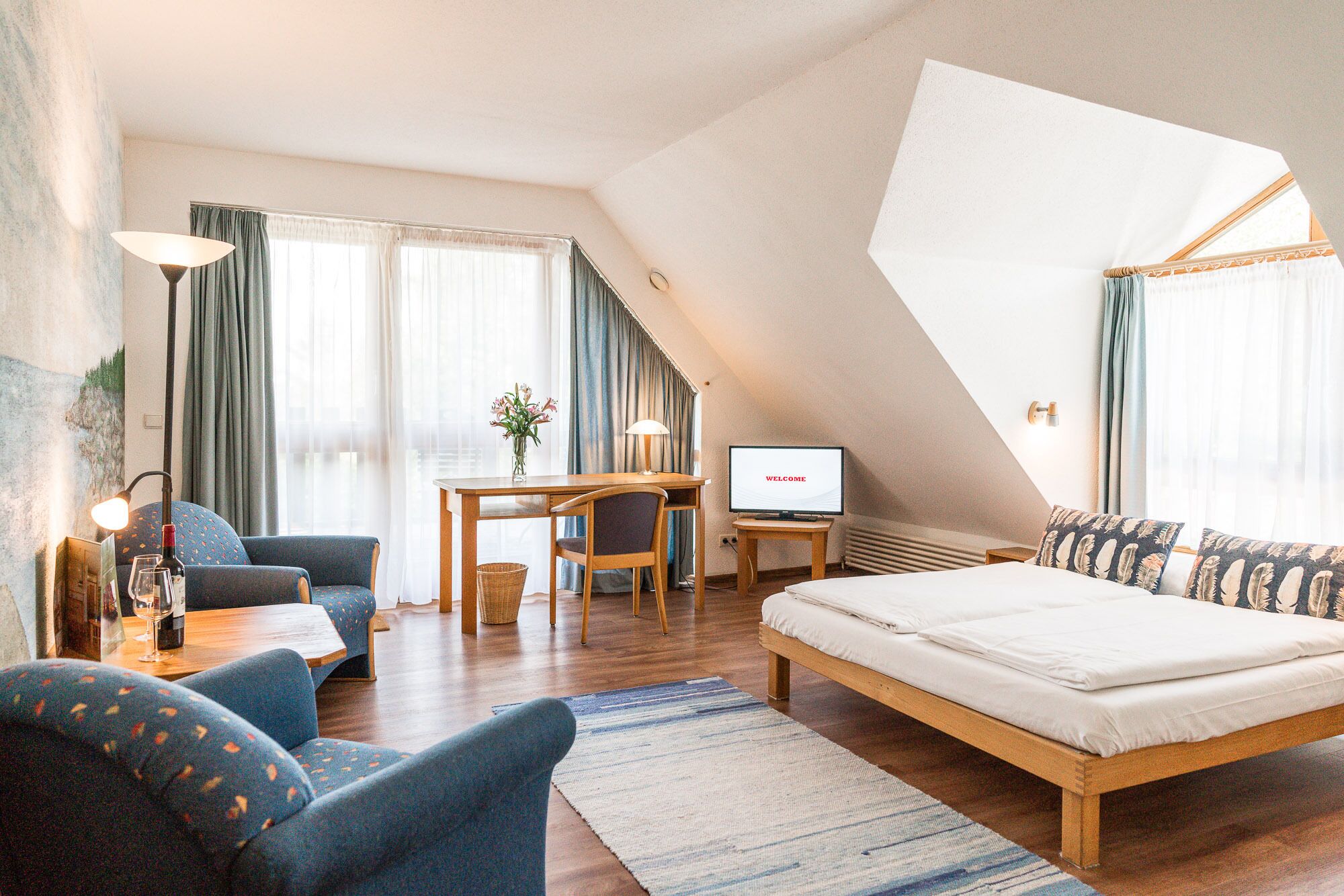 comfort double room, balcony, garden area | 1 bedroom, desk, cots/infant beds, free wifi