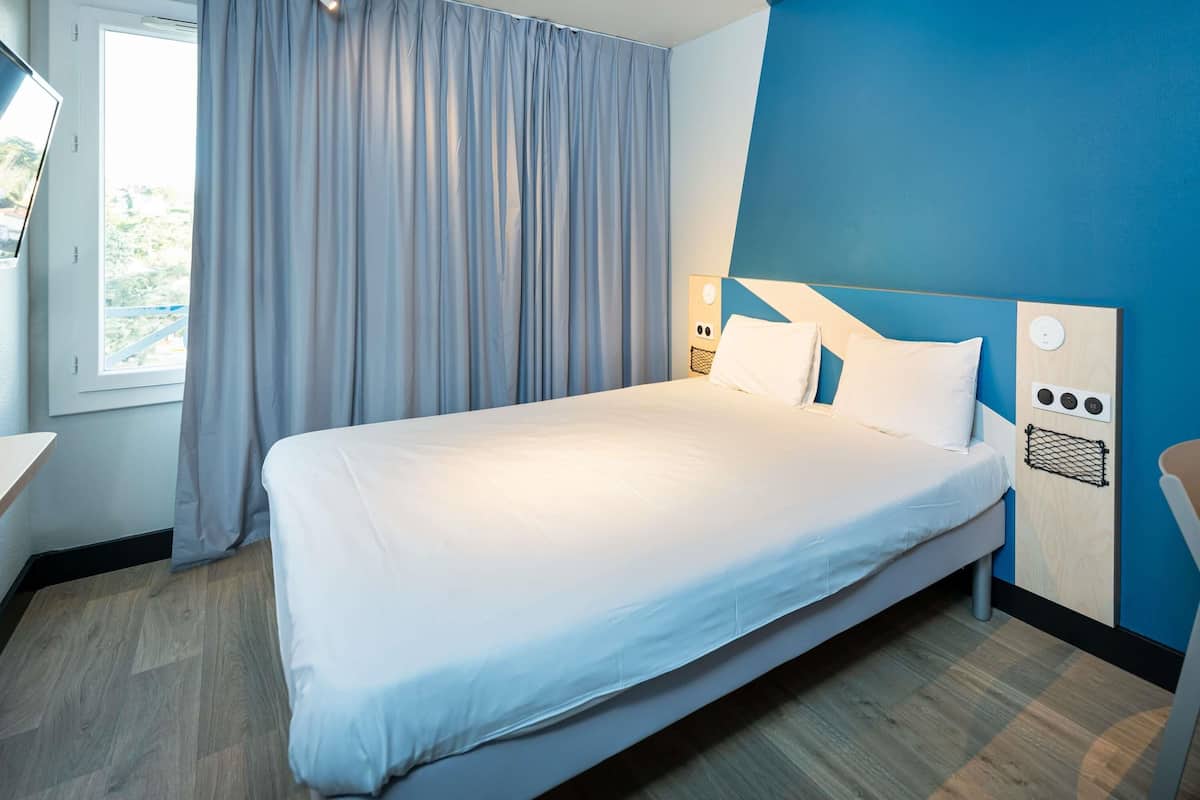 Chambre Double | 1 chambre, bureau, chambres insonorisées, Wi-Fi gratuit