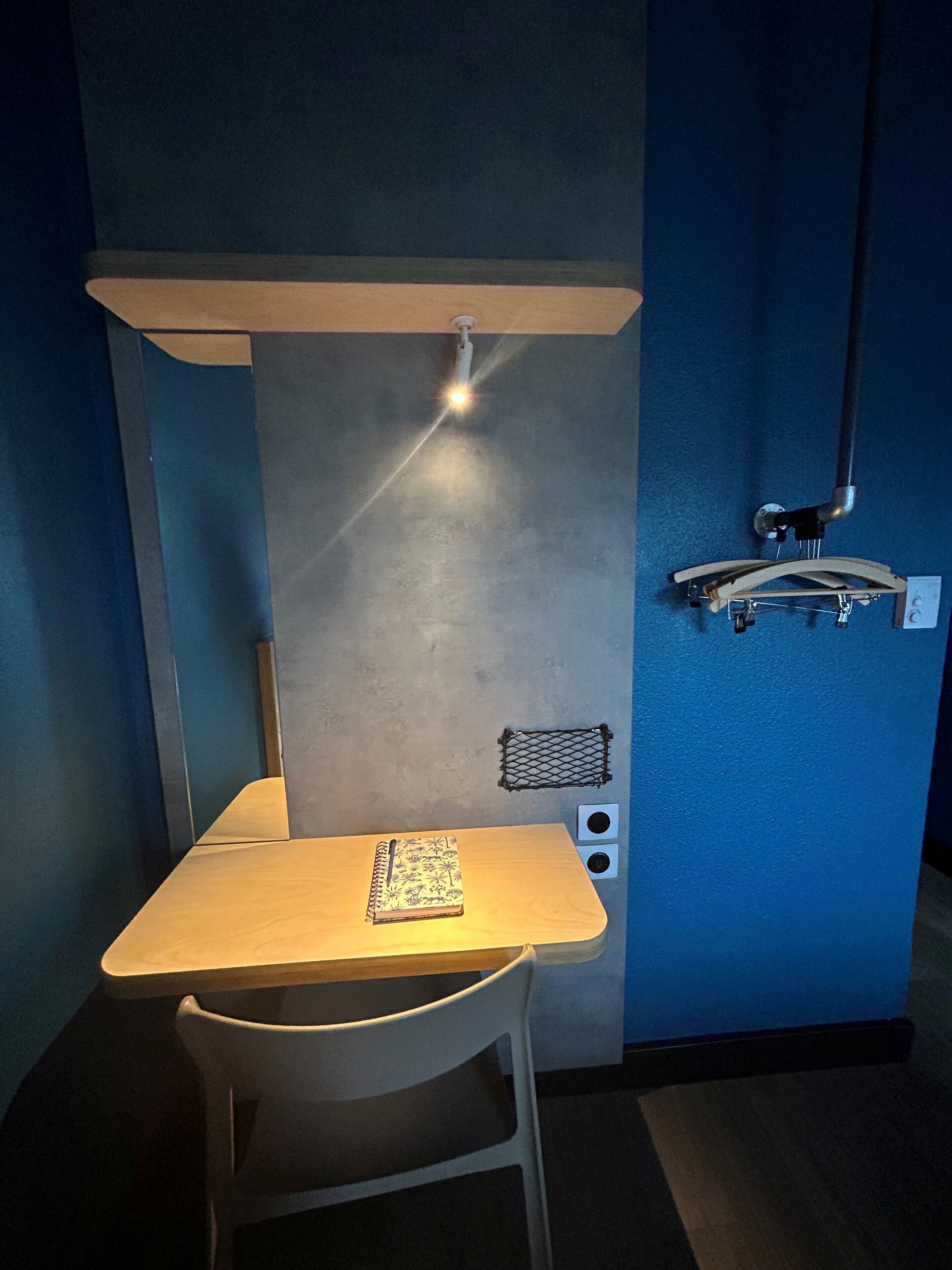 1 bedroom, desk, soundproofing, free WiFi