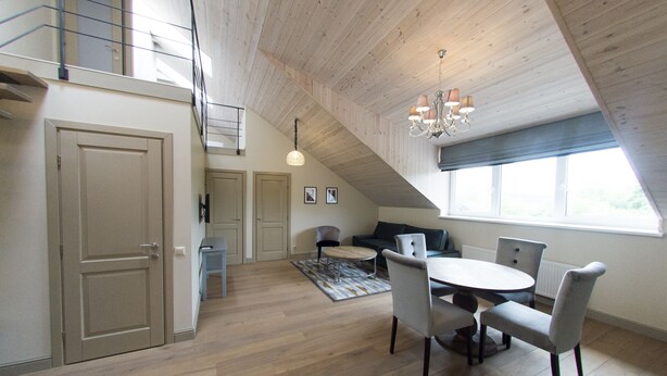 Superior Loft, 3 Bedrooms | Living area - Minthouse apartments (Vilnius)