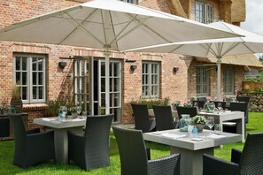 S'hi serveixen esmorzars, sopars i plats de cuina internacional 