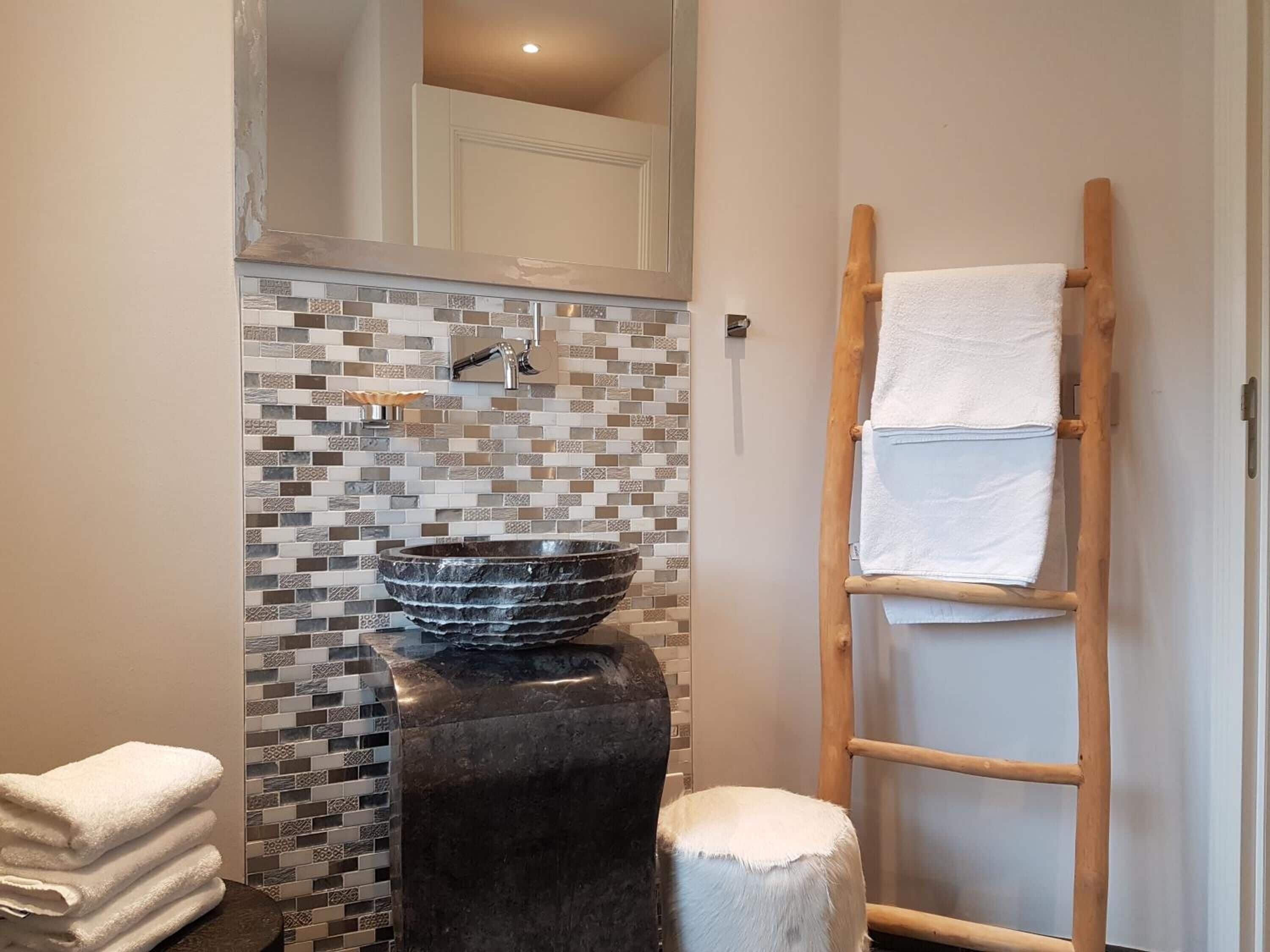 shower, free toiletries, hair dryer, bathrobes