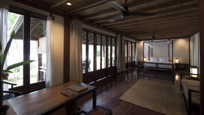 Deluxe House with River View