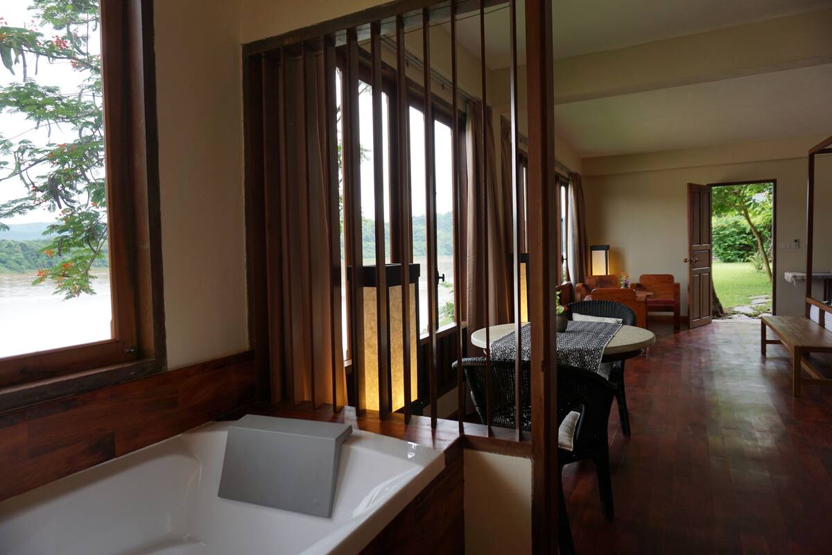 Romantic Double Room, River View | Minibar, in-room safe, desk, rollaway beds (surcharge)