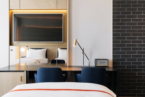 Room, 1 Queen Bed (Cosy Room Twin)