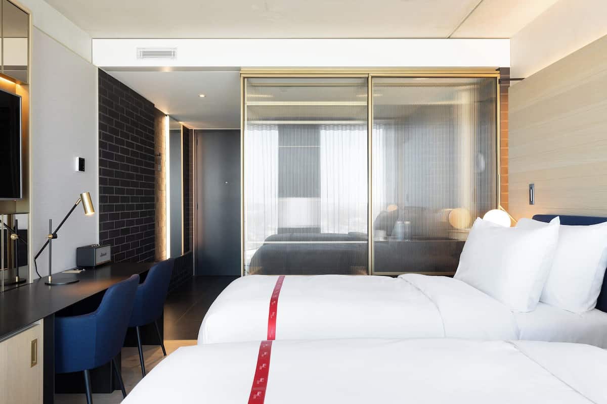 Room, 1 Queen Bed (Cosy Room Twin) | Premium bedding, in-room safe, individually decorated
