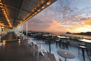 Ocean views, open daily - Holiday Inn Resort Mazatlan by IHG (Mazatlán)