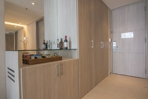 Minibar