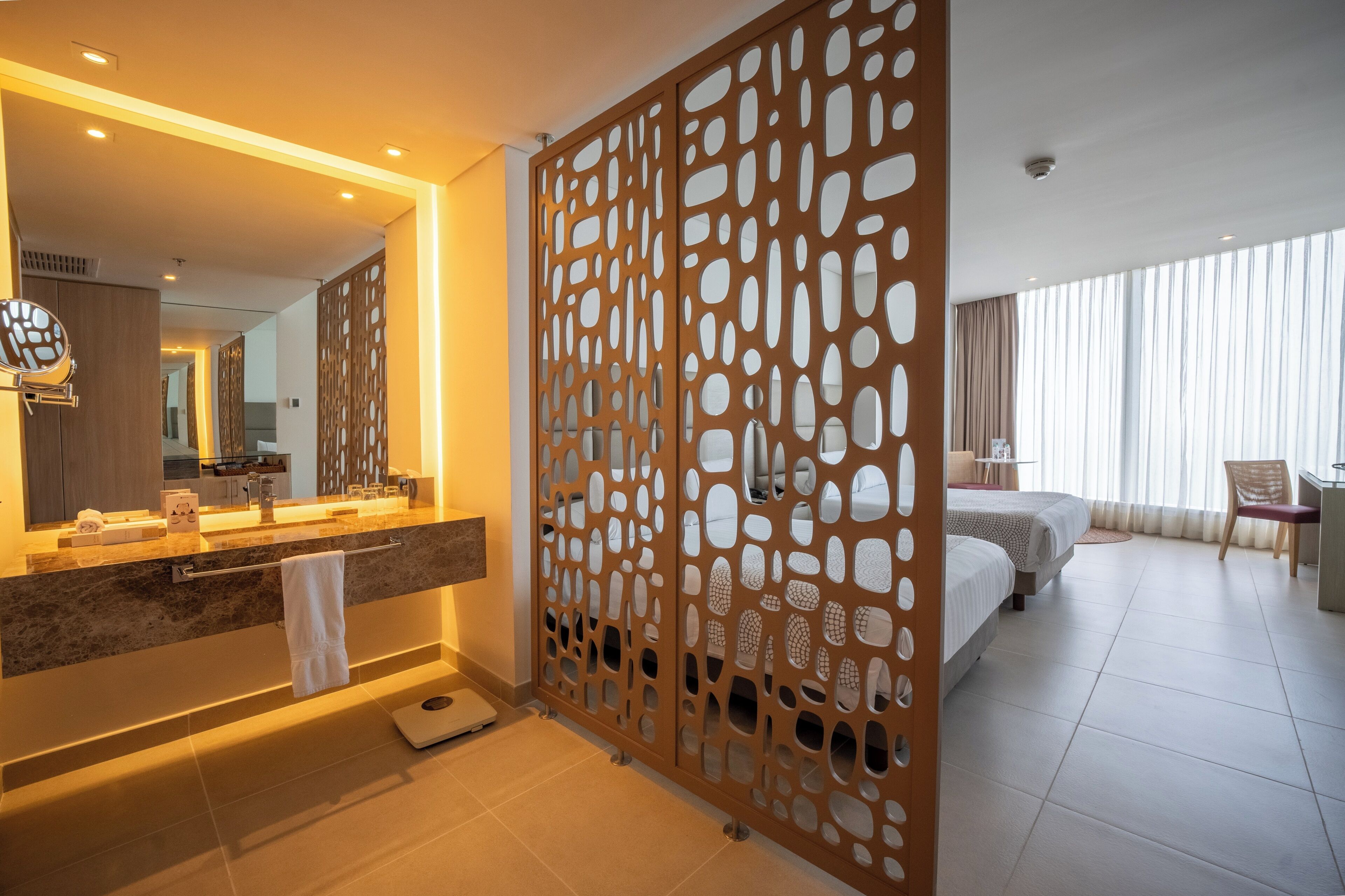Habitación estándar, 2 camas individuales | Ropa de cama de alta calidad, caja fuerte, escritorio
