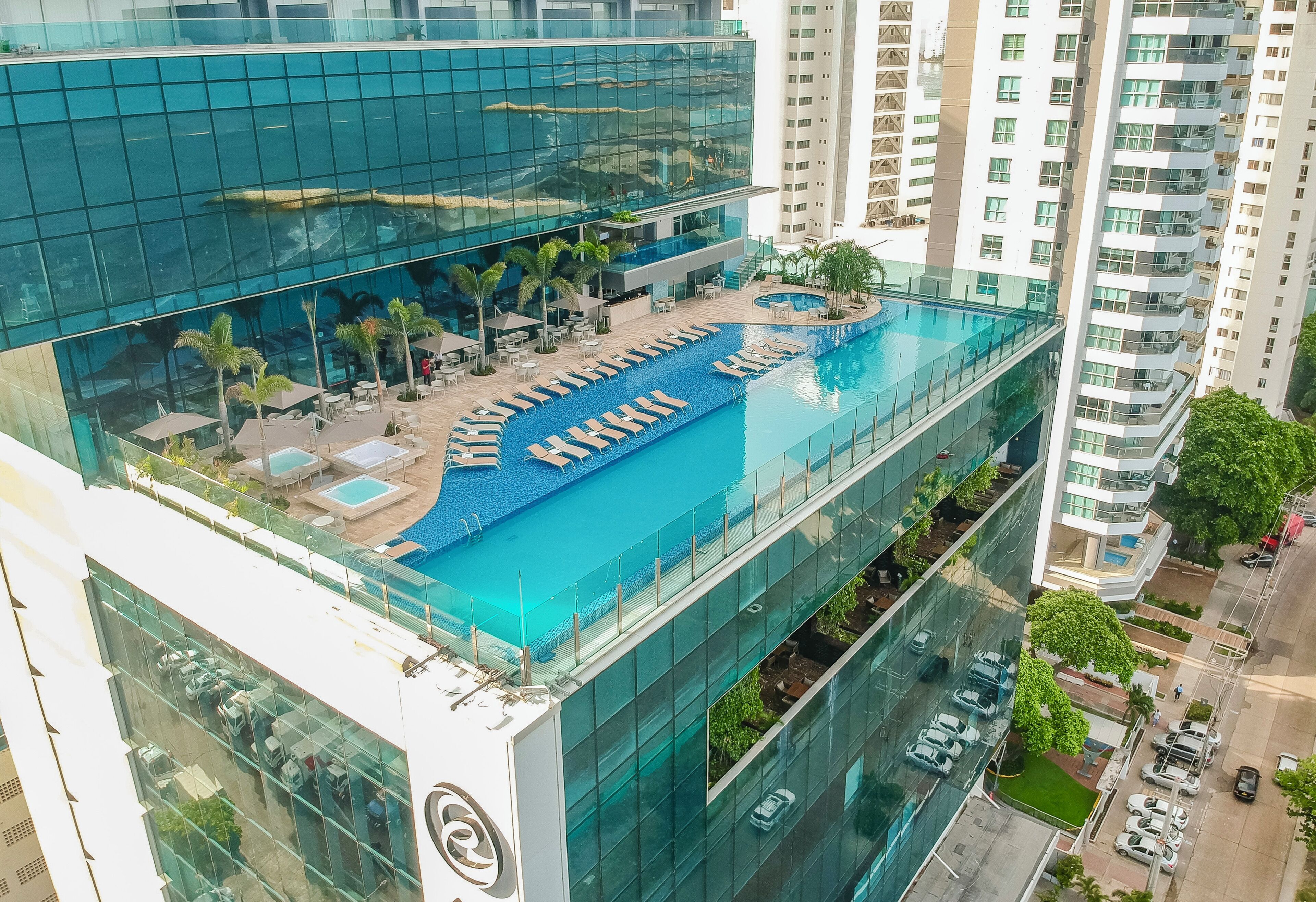 Outdoor pool, pool loungers