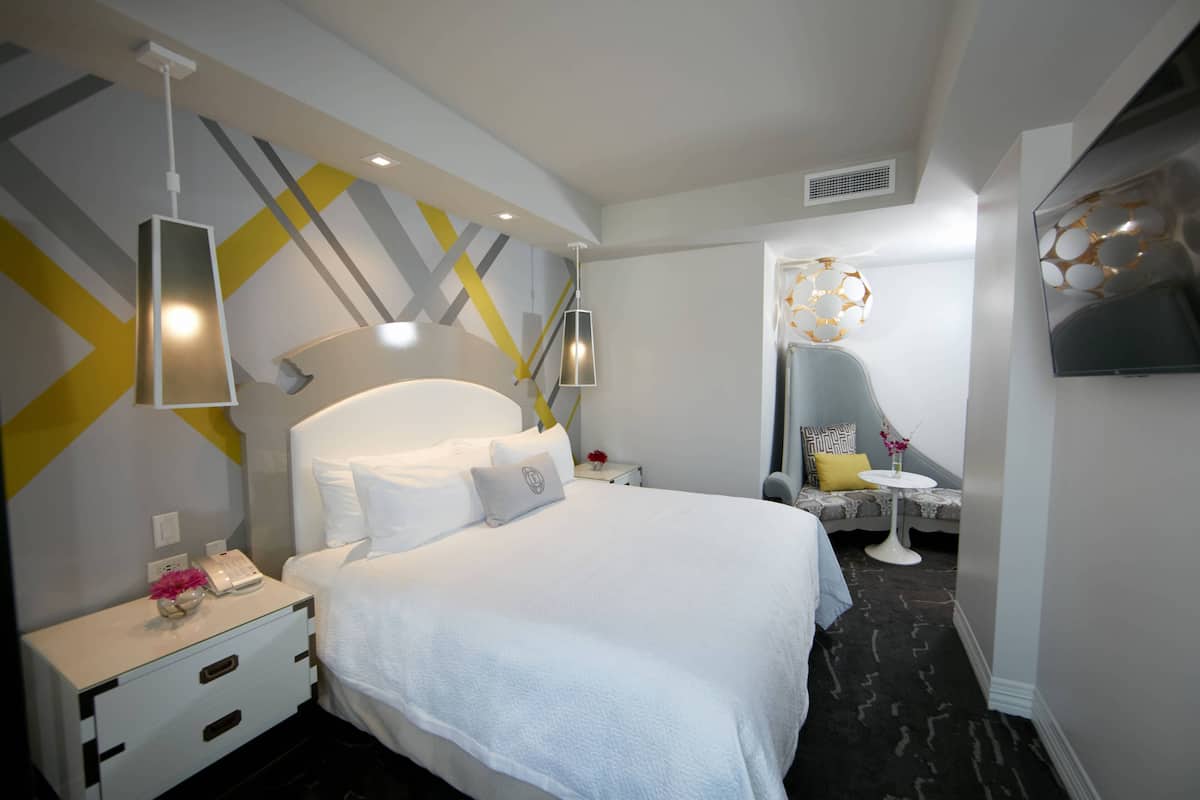 Premium bedding, pillowtop beds, in-room safe, desk