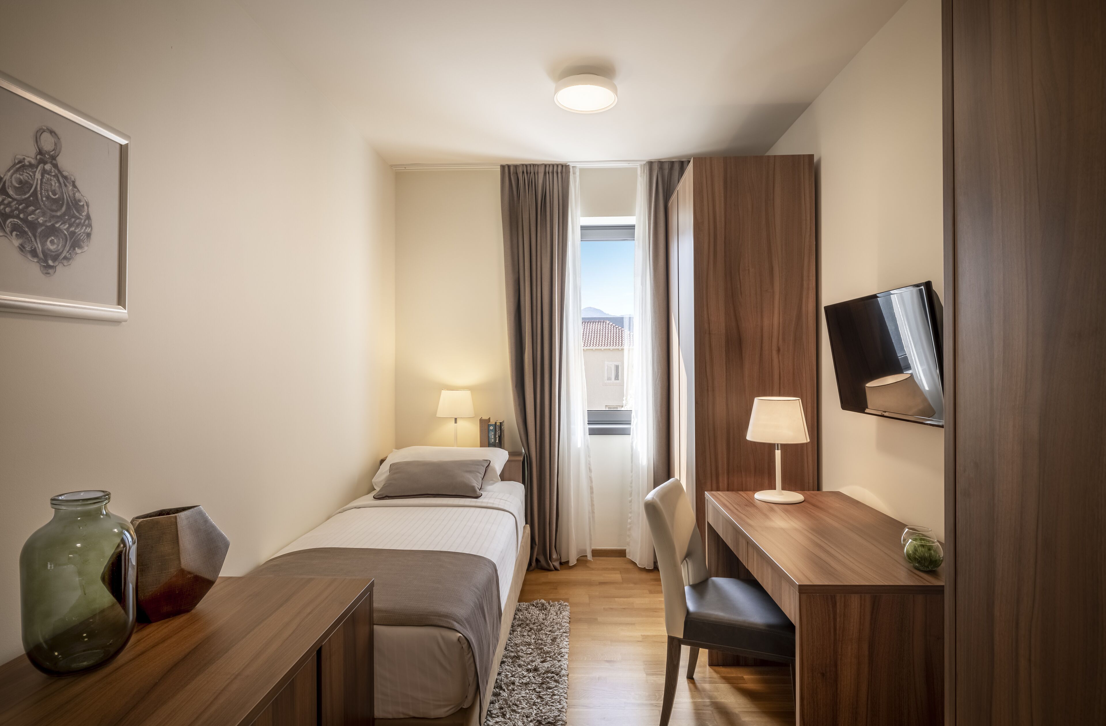 premium apartment, 2 bedrooms | in-room safe, desk, blackout curtains, free cots/infant beds