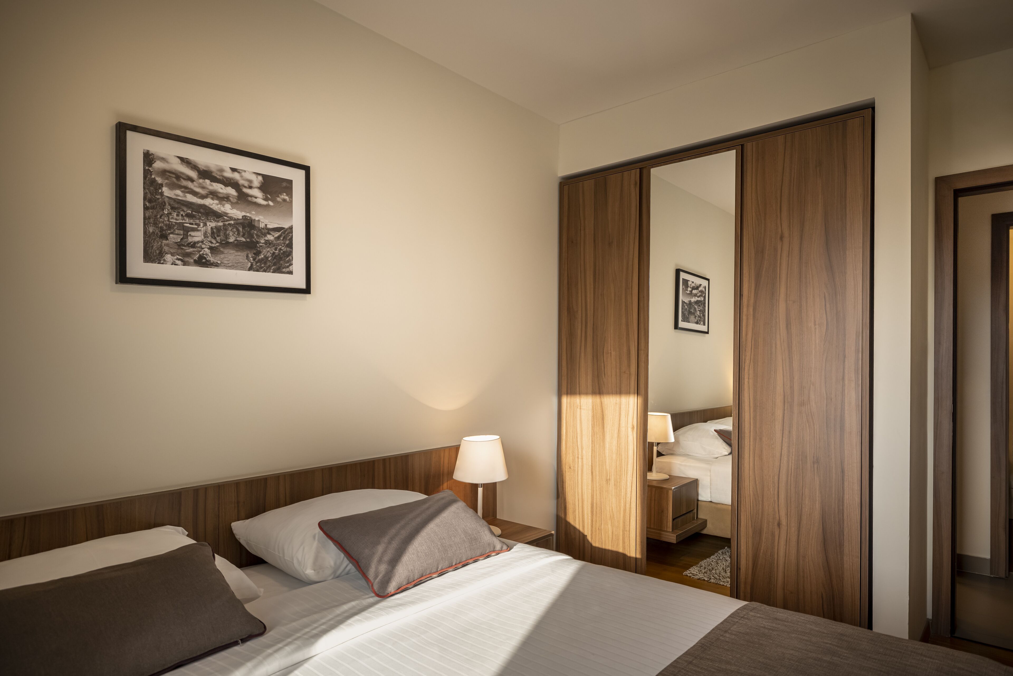 premium apartment, 1 bedroom | in-room safe, desk, blackout curtains, free cots/infant beds