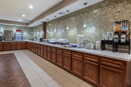 Desayuno buffet incluido todos los días