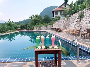 Outdoor pool - Mahout Hotel (Luang Prabang)