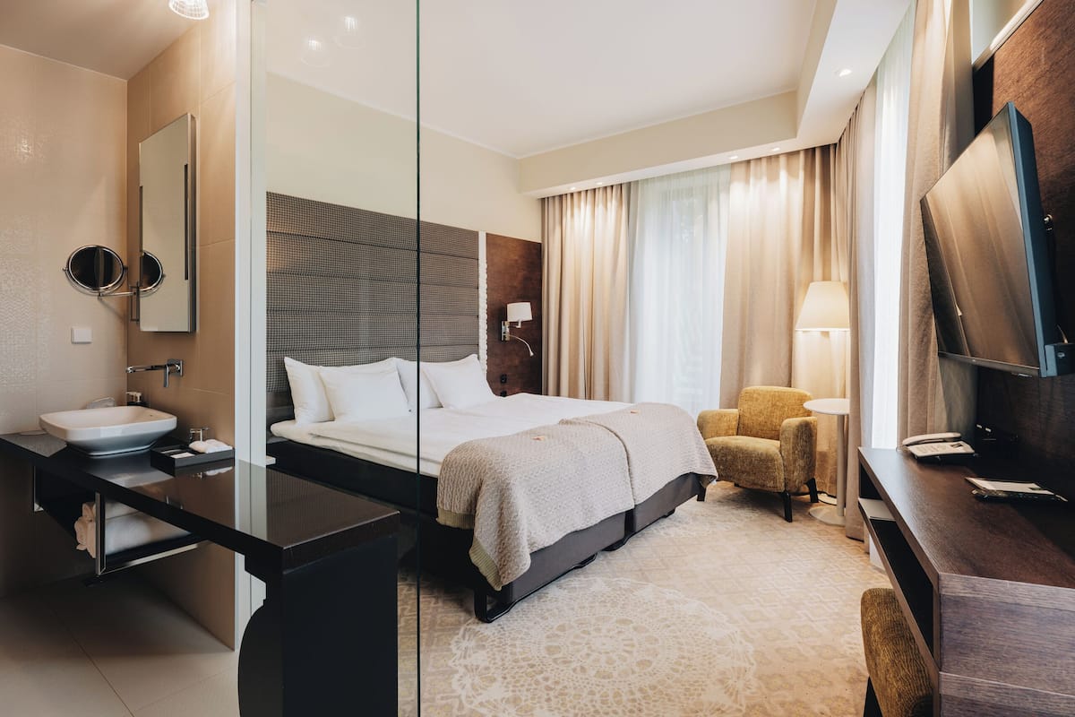 Classic-Doppel- oder -Zweibettzimmer