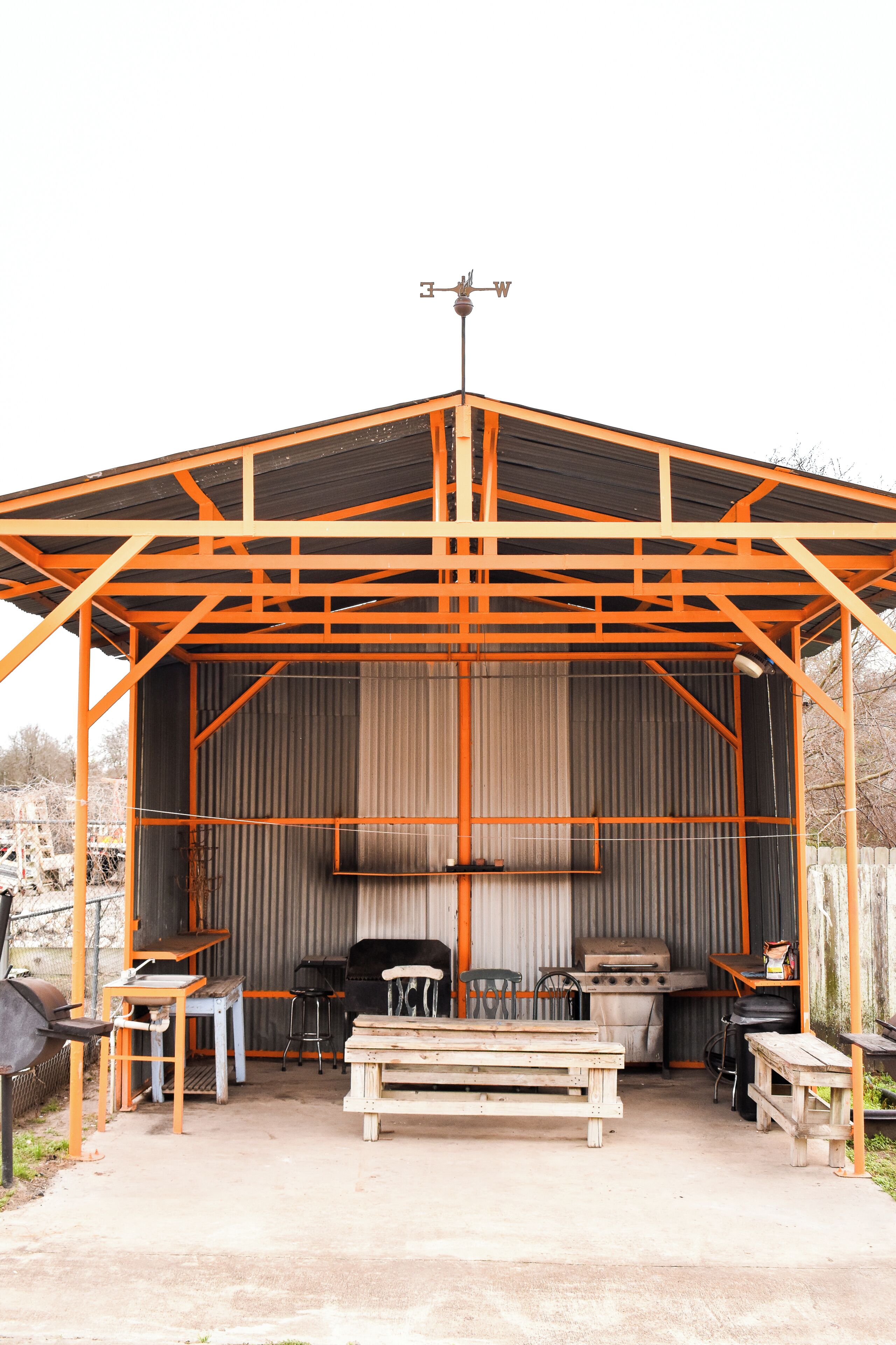 Aire de pique-nique/barbecue