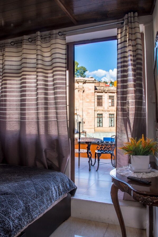 Family Room, Terrace