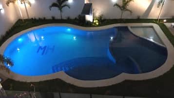 Outdoor pool, sun loungers