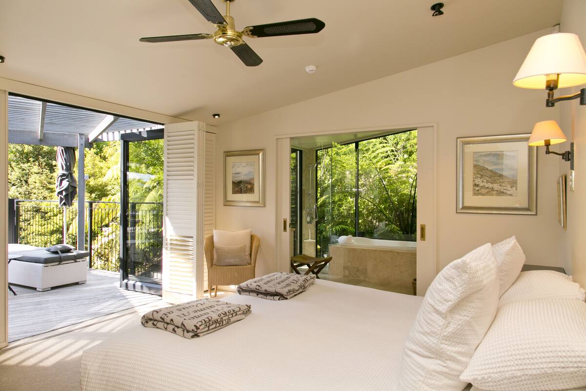 Luxury-Villa, 2 Schlafzimmer, eigener Pool (Tatamoana)