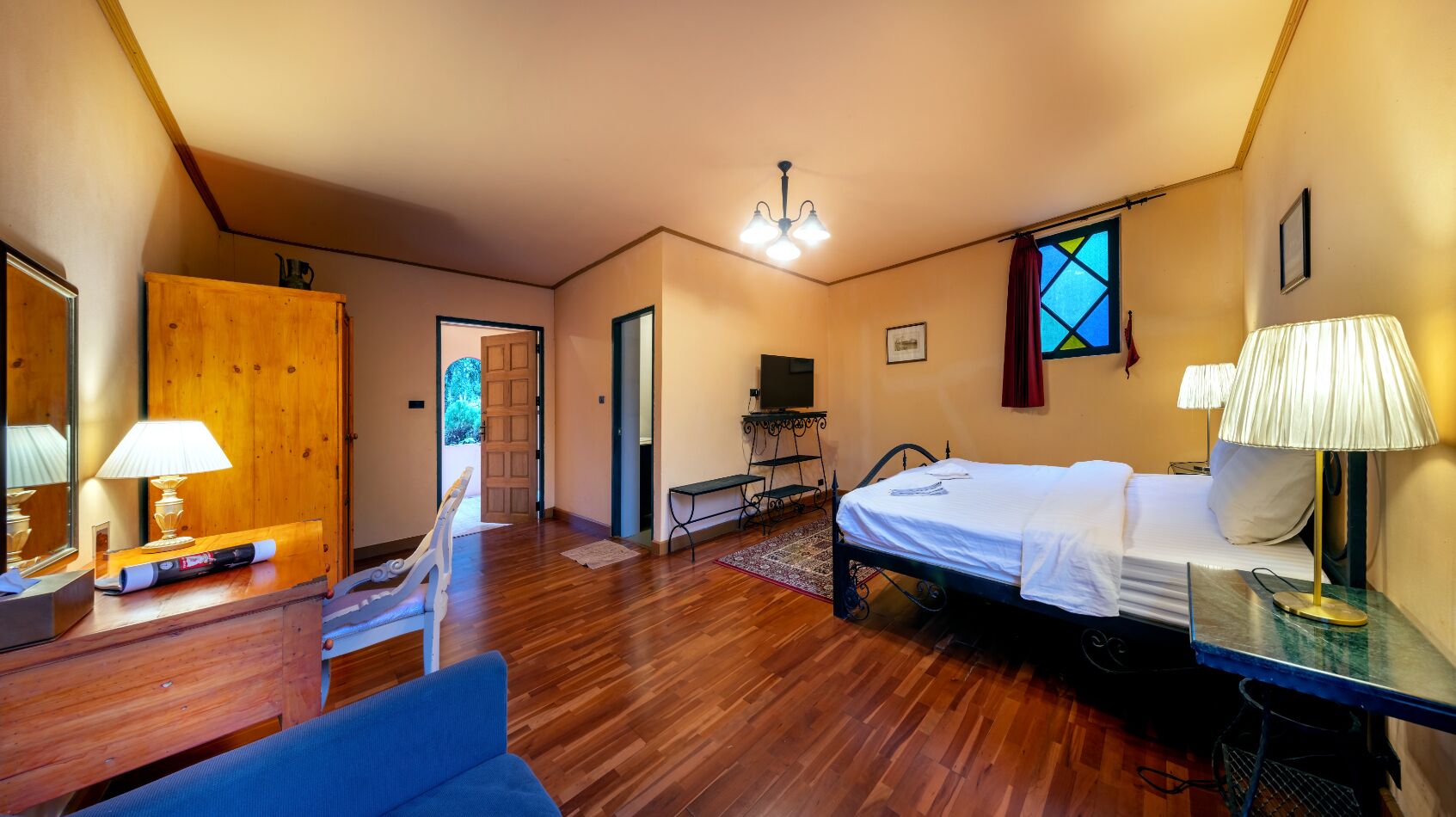Superior Room | Desk, free WiFi, bed sheets