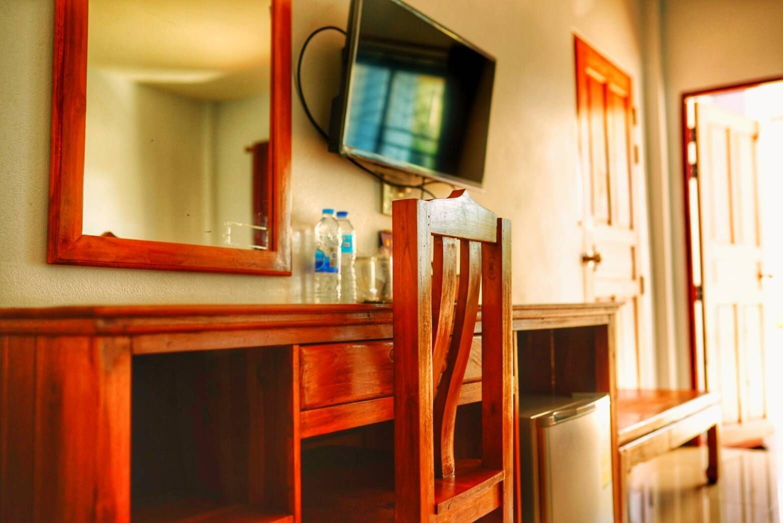 Standard Twin Room | Desk, free WiFi, bed sheets