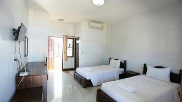 Desk, free WiFi, bed sheets
